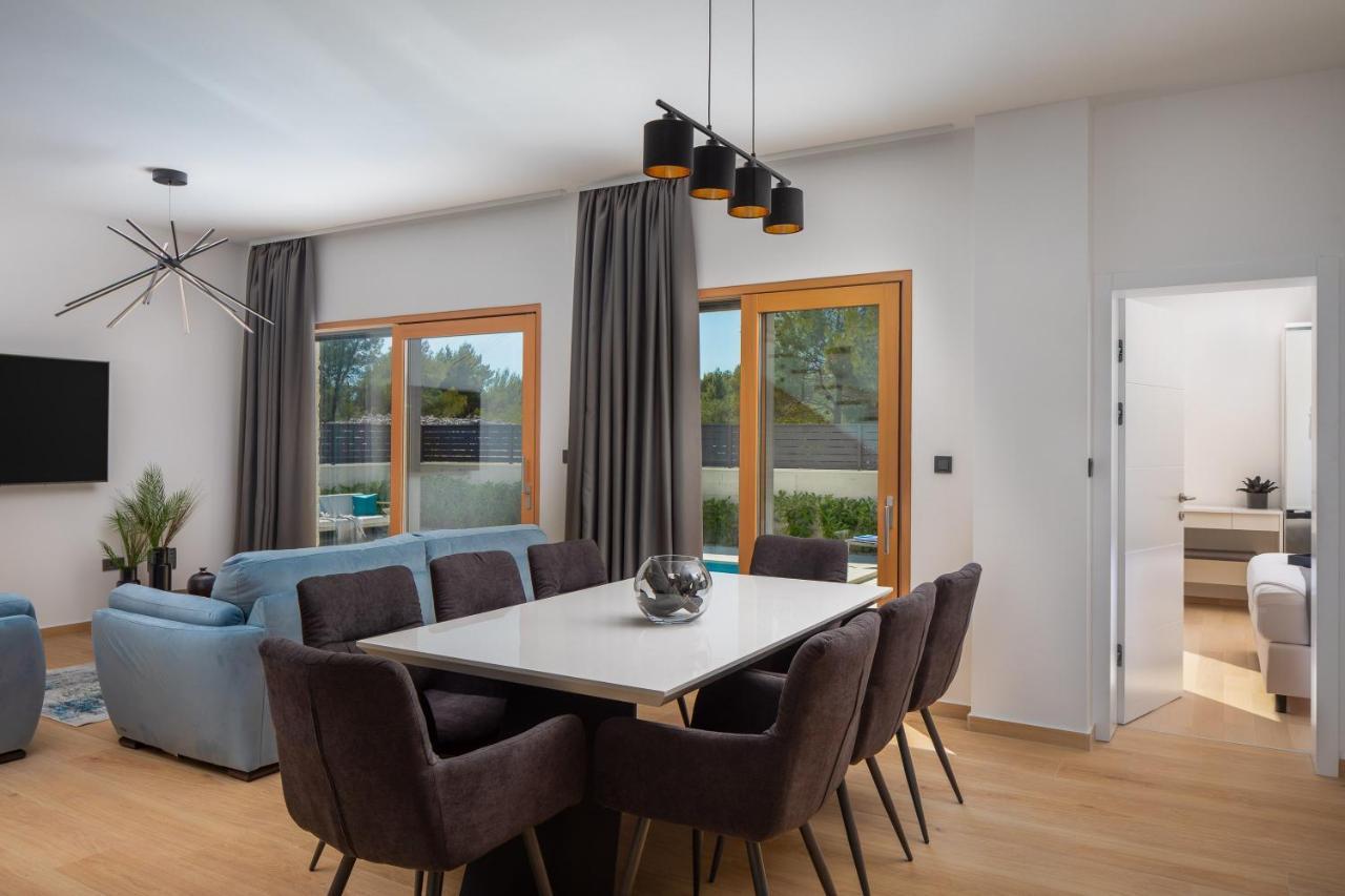 Villa Vm *