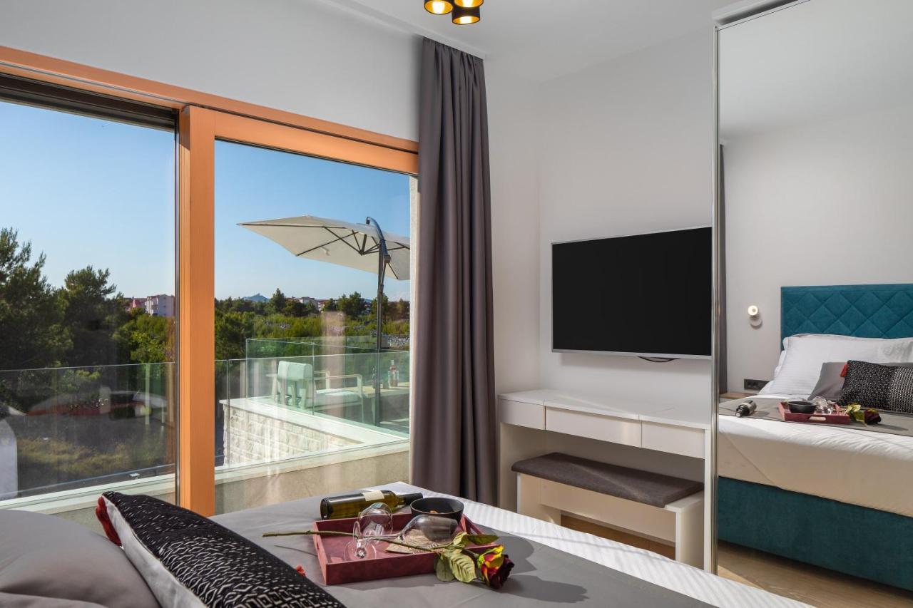 Vm Villa *